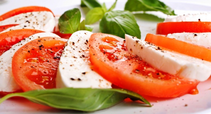 ensalada-caprese-Bacc